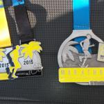 les médailles du marathon et du relais 2x21 km