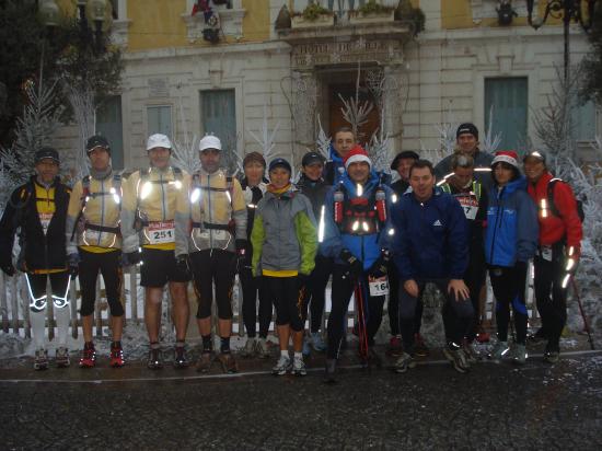 TRAIL DE NOEL 2008 (Ollioules) avec les copains d'Endurance 13