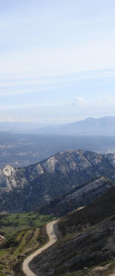 VUE DE LA VALLEE HUVEAUNE