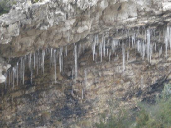 Stalactites au début du vallon de la barasse