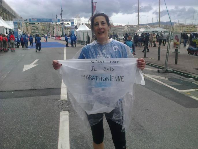 Noelle à l'arrivée de son 1er Marathon